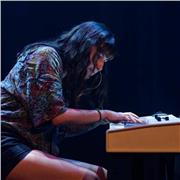 Doy clases de piano a personas de todas las edades con o sin conocimientos previos. Estilo popular, jazz o clásico